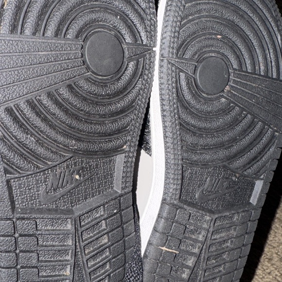 Jordan’s - Picture 2 of 3